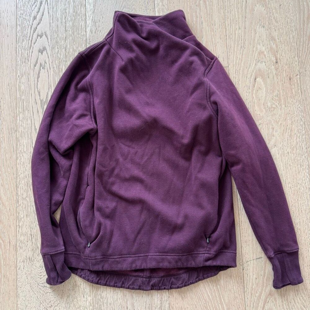 Athleta Cozy Karma Twist Neck Burgundy Fleece Pullover Size Small